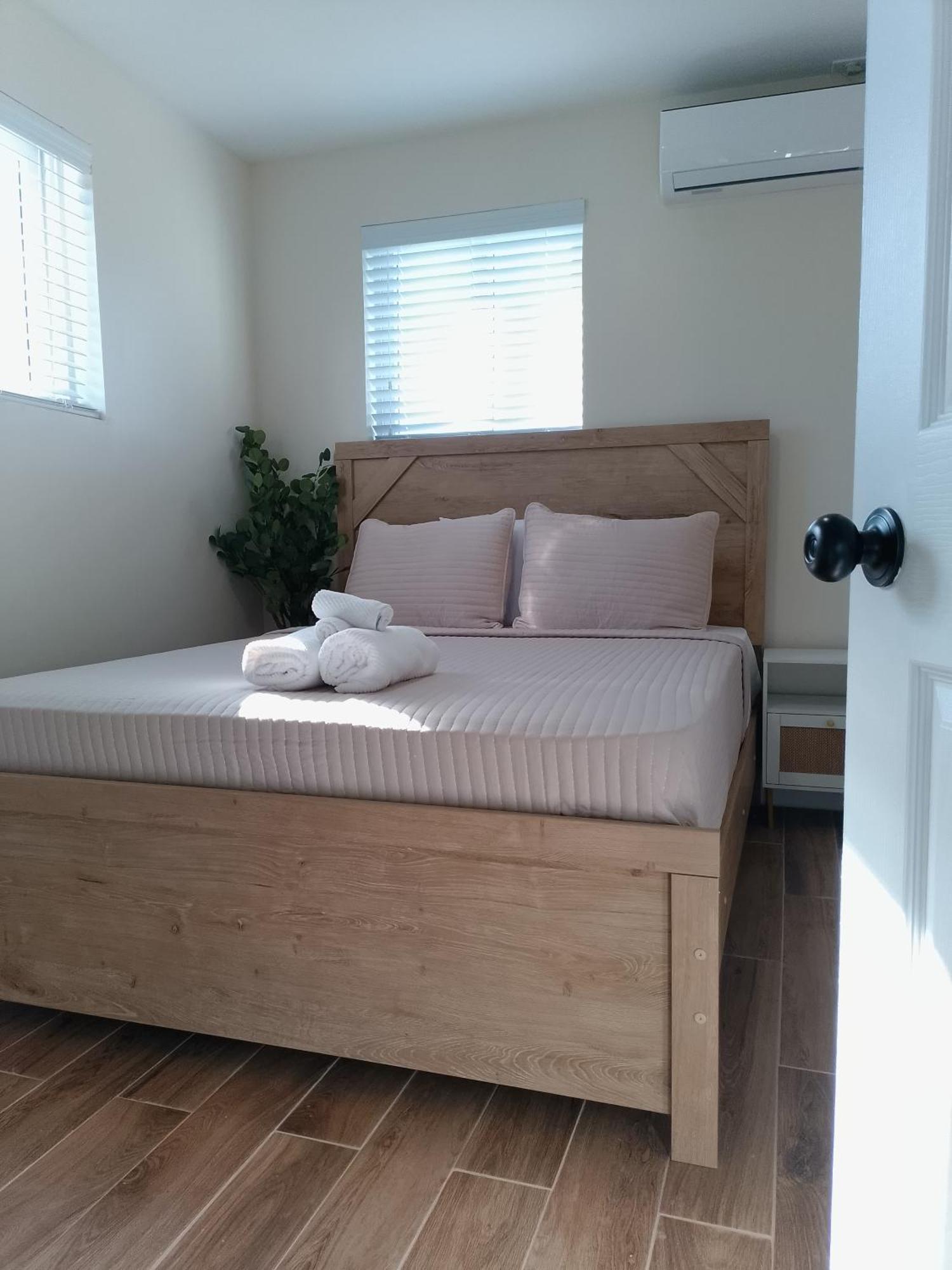 Villa By The Bay Нассау Номер фото